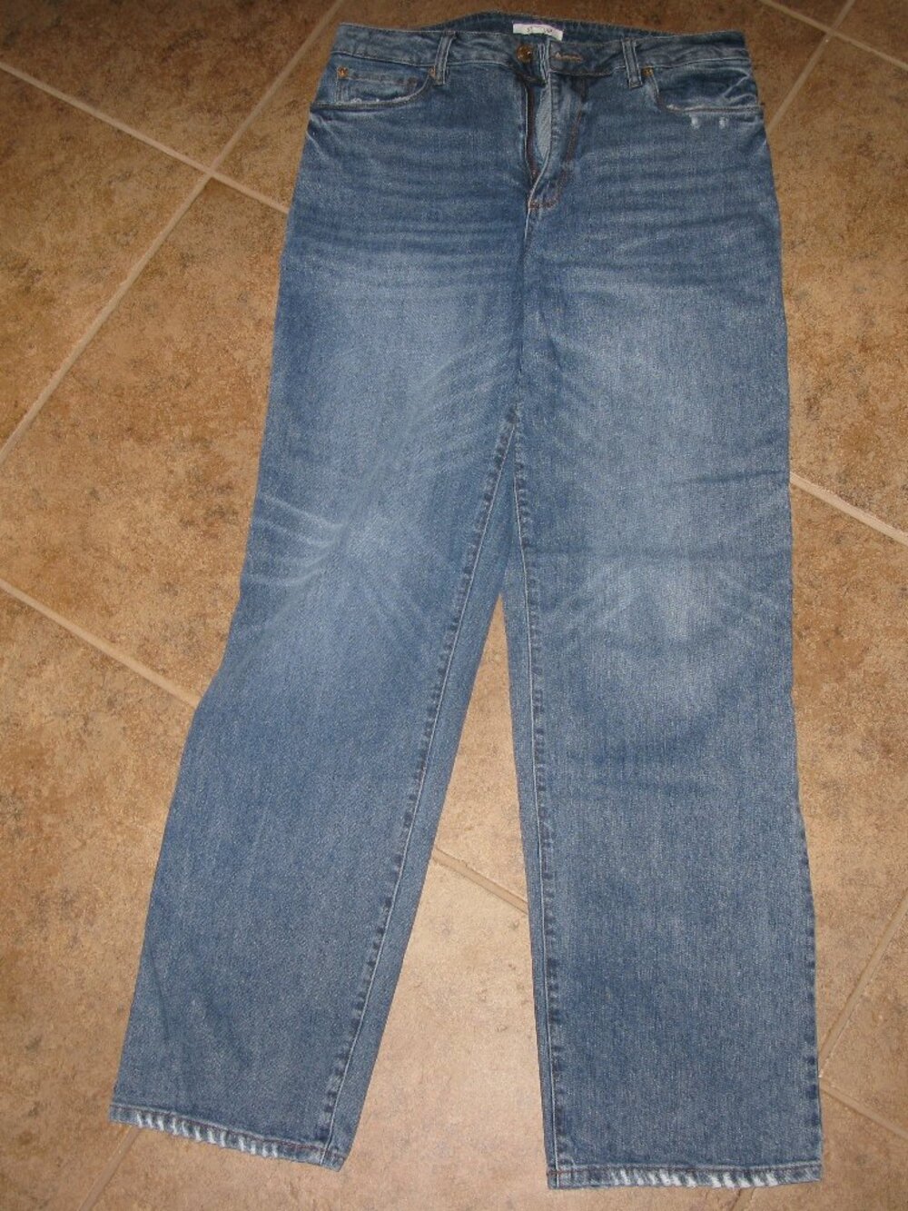 STS Blue Allison Jean Medium Wash Denim Distressed  Size 30
